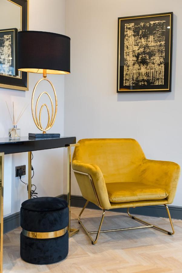 Luxe Apartments, The Moorwell, Parking, Gym - 10Mins Cardiff City Ctr Extérieur photo