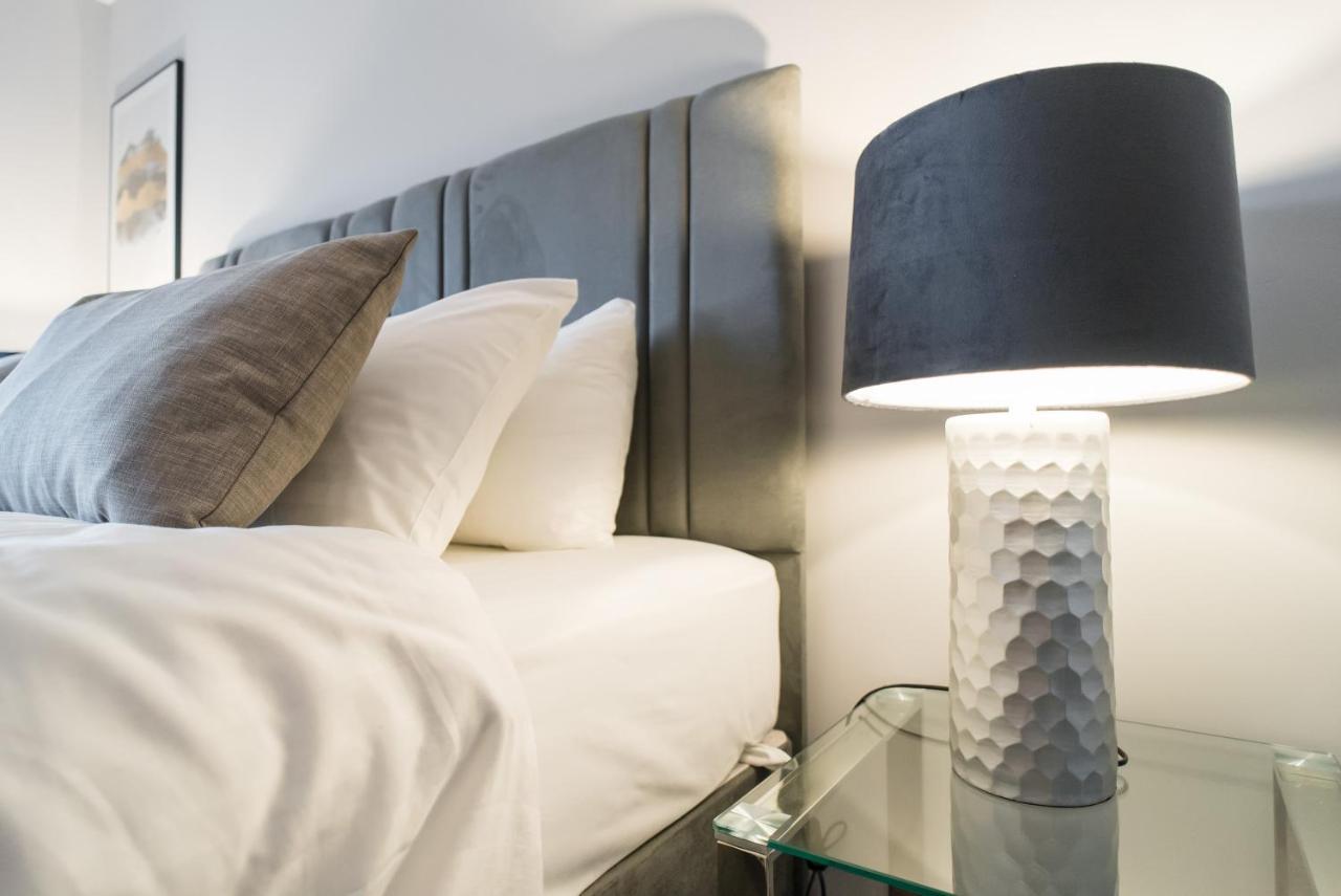 Luxe Apartments, The Moorwell, Parking, Gym - 10Mins Cardiff City Ctr Extérieur photo