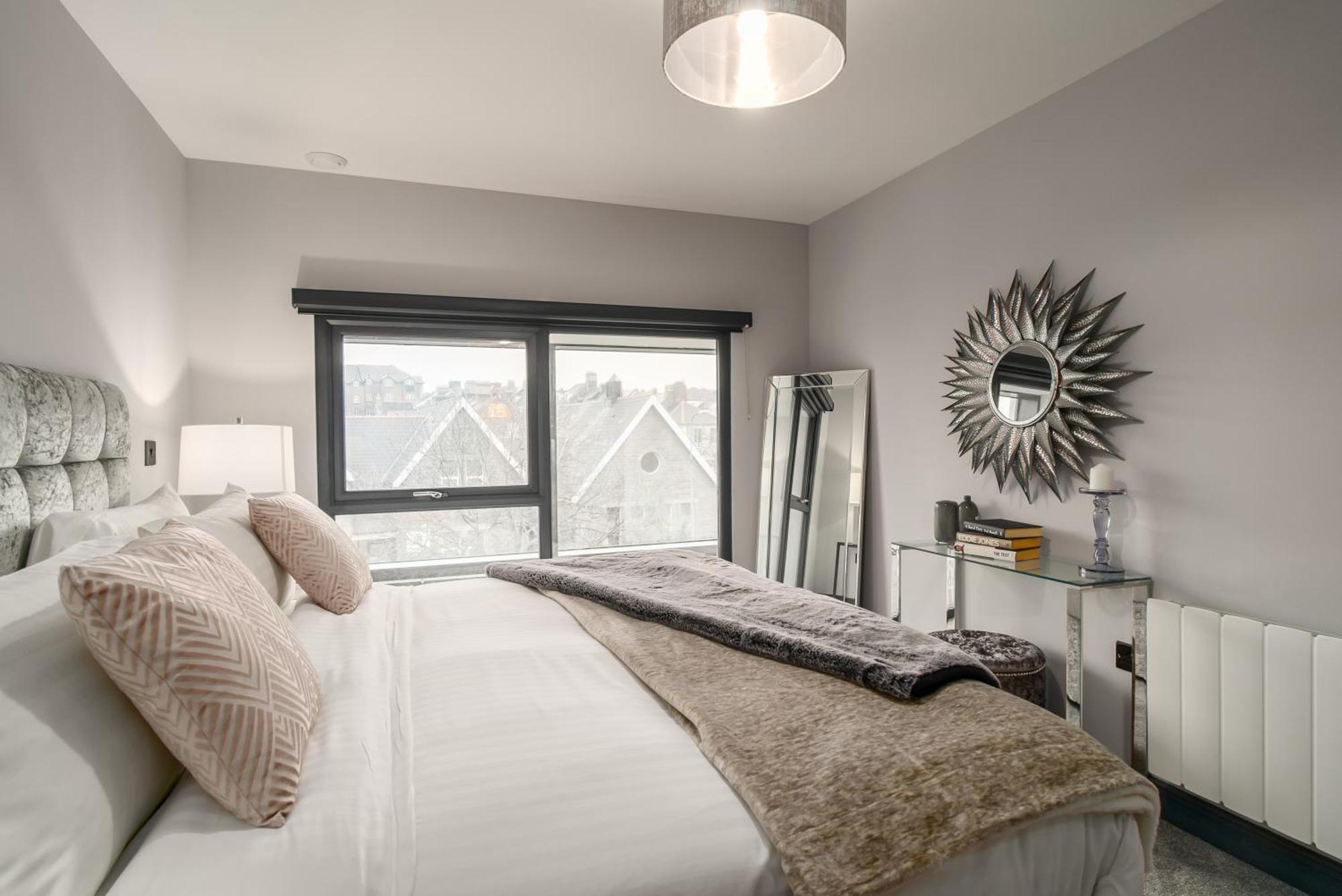 Luxe Apartments, The Moorwell, Parking, Gym - 10Mins Cardiff City Ctr Chambre photo