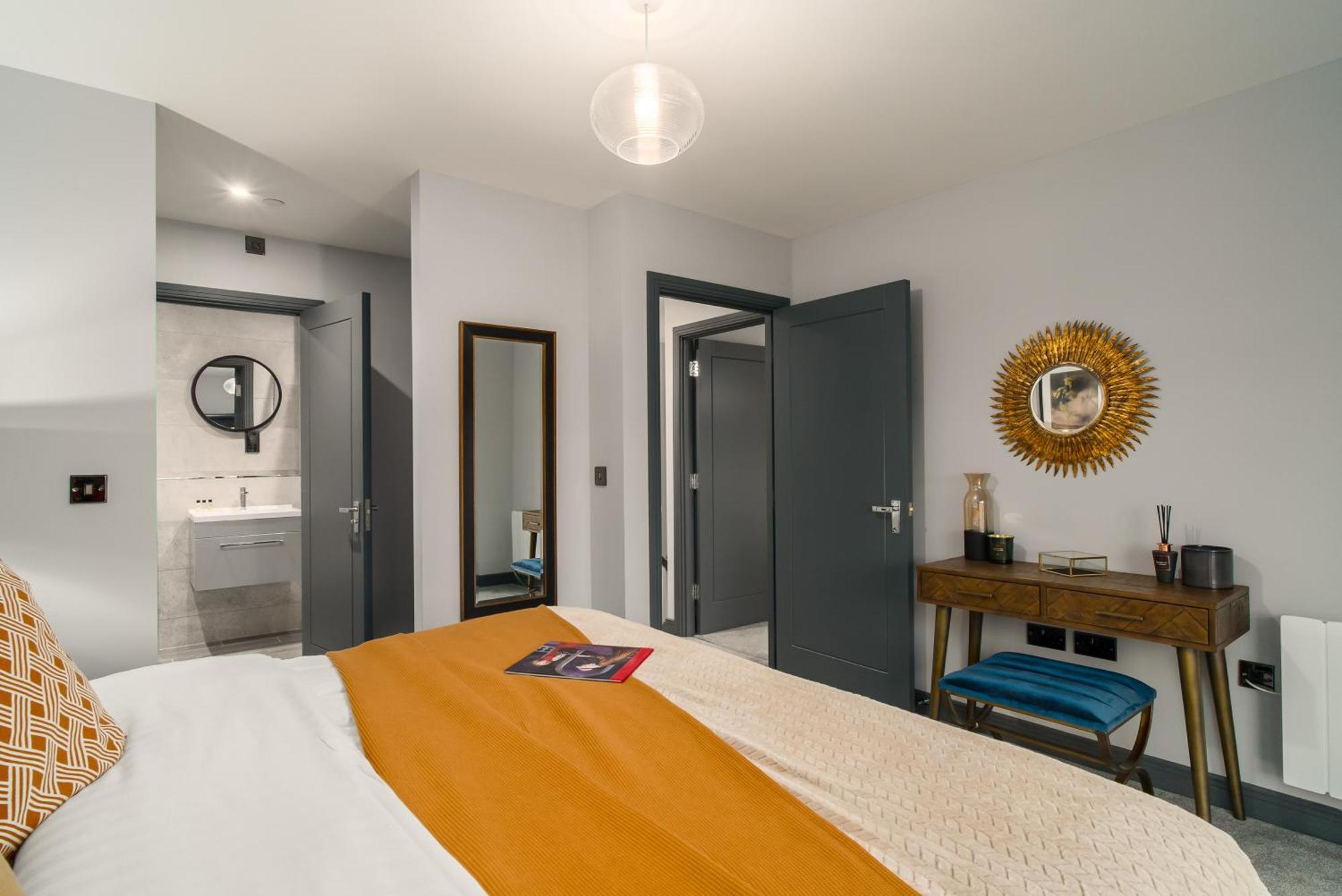 Luxe Apartments, The Moorwell, Parking, Gym - 10Mins Cardiff City Ctr Chambre photo
